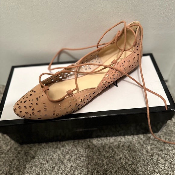 Steve Madden Leather lace up flats - Picture 2 of 2